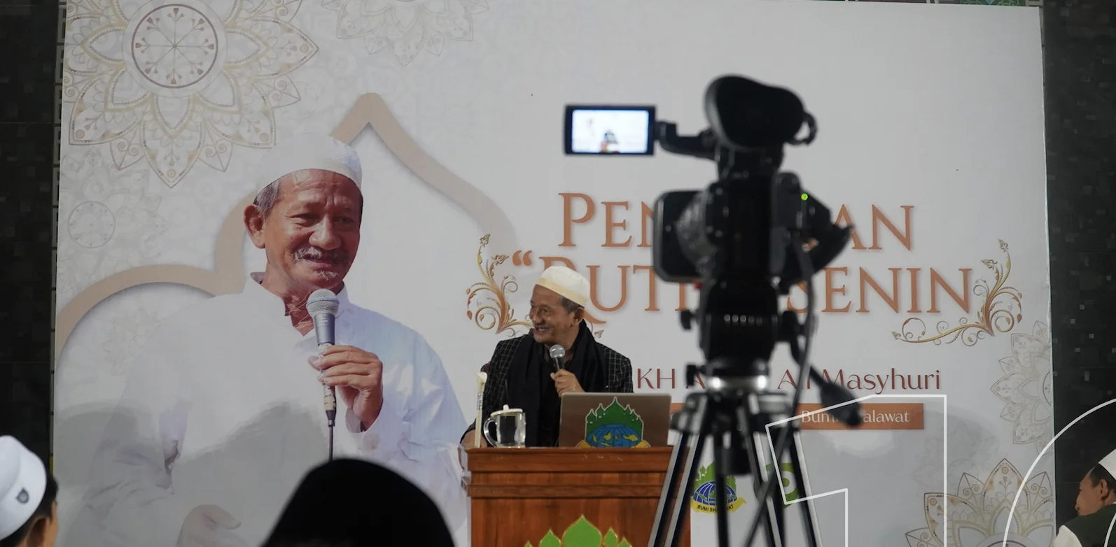 Foto Campers Kajian Rutin Senin berlokasi di Bumi Shalawat - Dokumentasi Progresif TV Bumi Shalawat